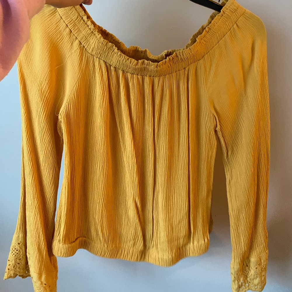 Off the shoulder mustard top